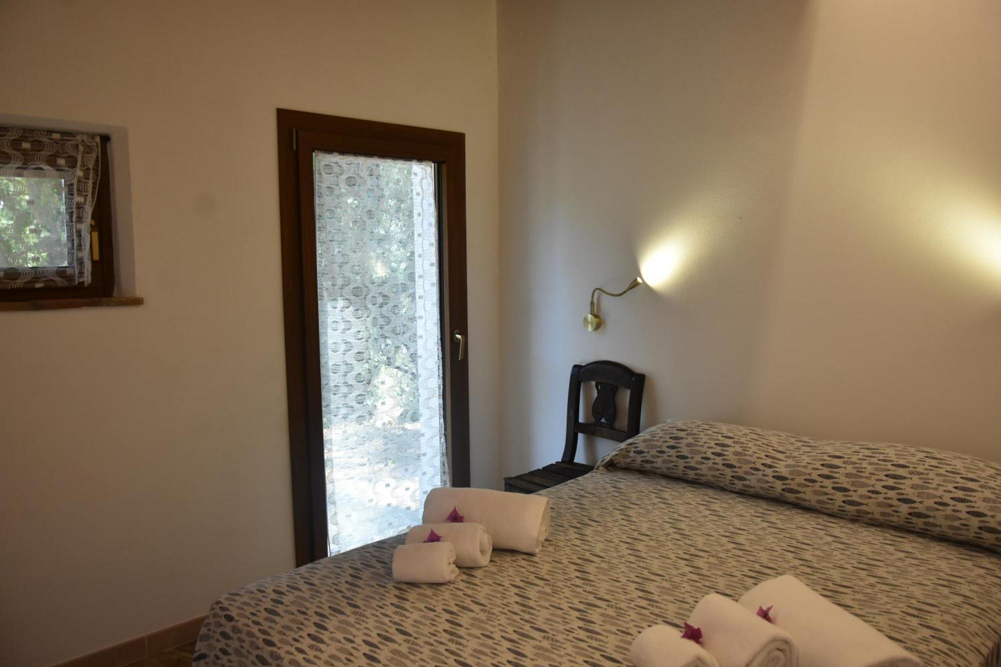 Elba Borgo Di Latrano Apartment Magazzini  Bagian luar foto